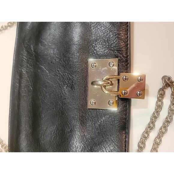 ALEXIS HUDSON LOCKET CLUTCH PURSE BLACK LEATHER - Picture 2 of 10